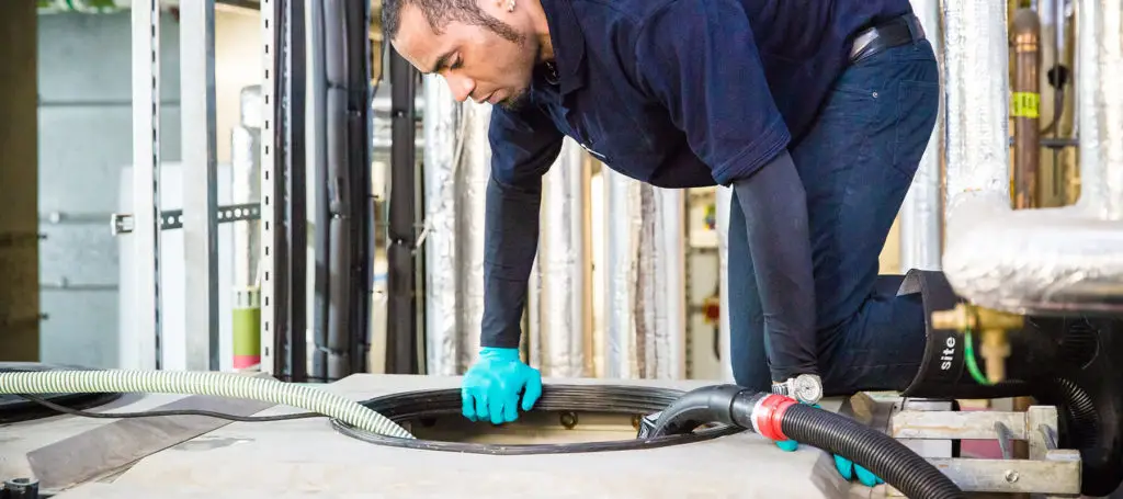 Water Tank Cleaning Services